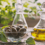 Golden Molecules of Olive Oil: Polyphenols