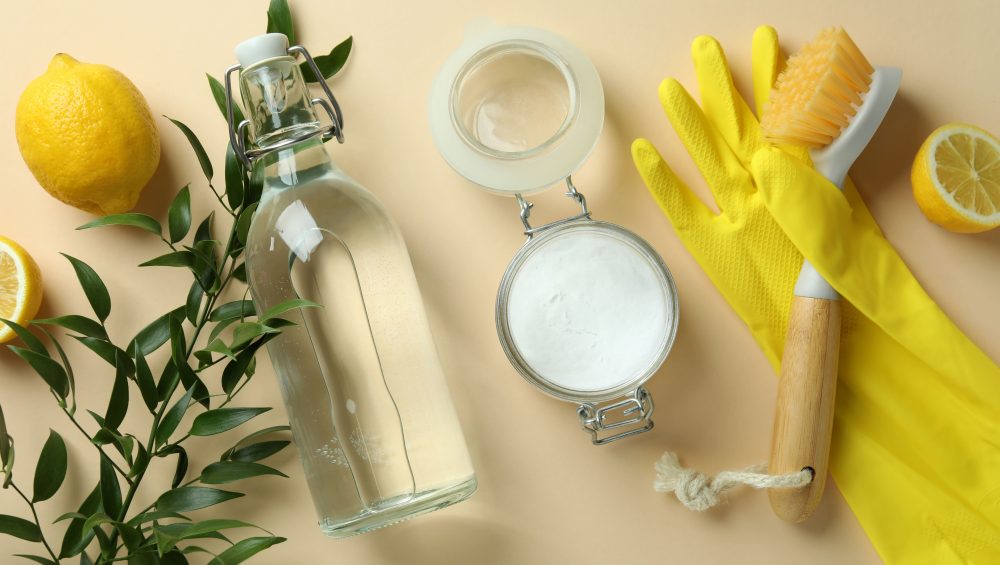 Natural Cleaning at Home: Effective and Safe Cleaning Methods with Olive Oil