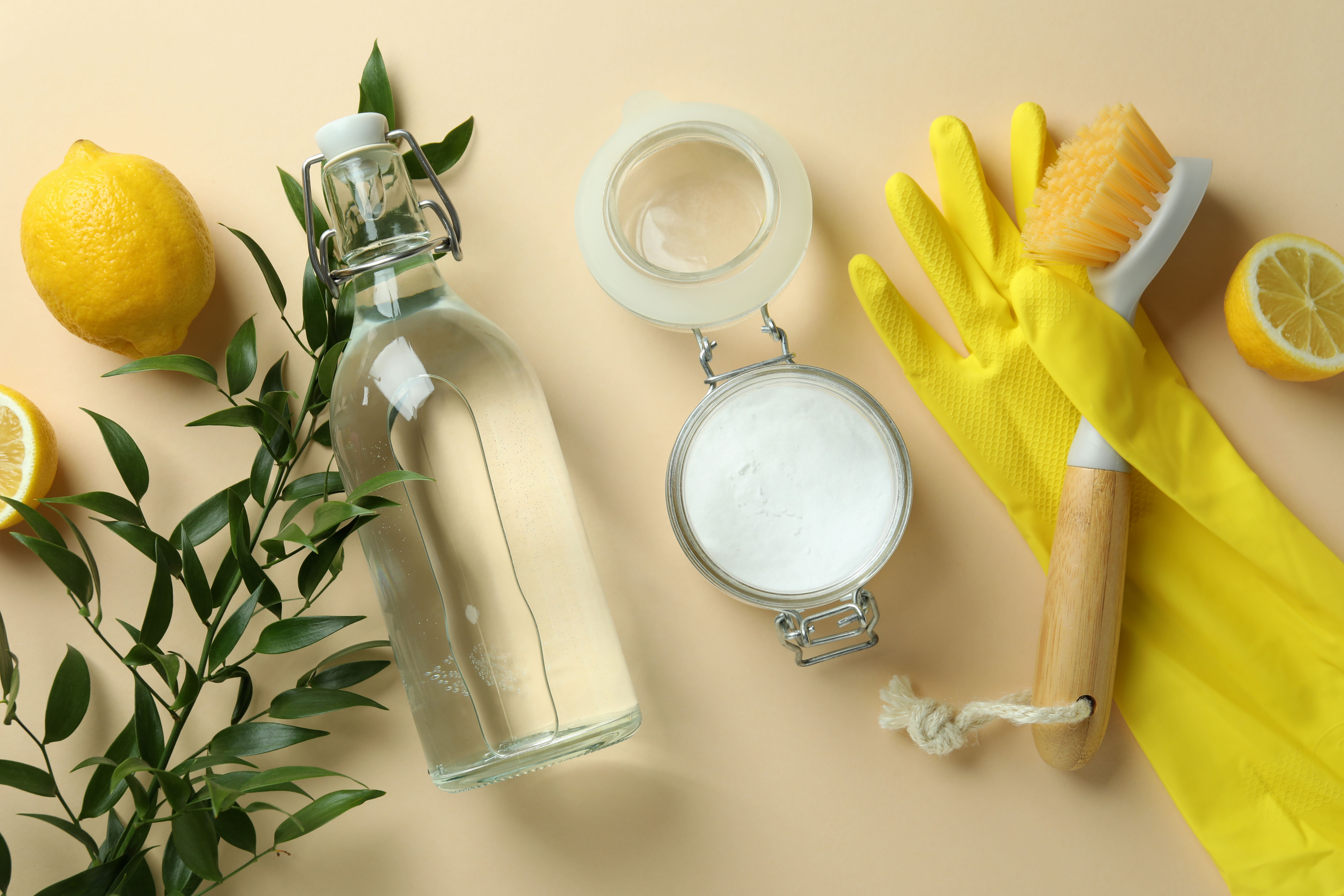 Natural Cleaning at Home: Effective and Safe Cleaning Methods with Olive Oil